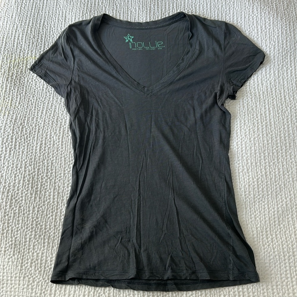 Nollie Grey Thin V Neck Short Sleeved Shirt